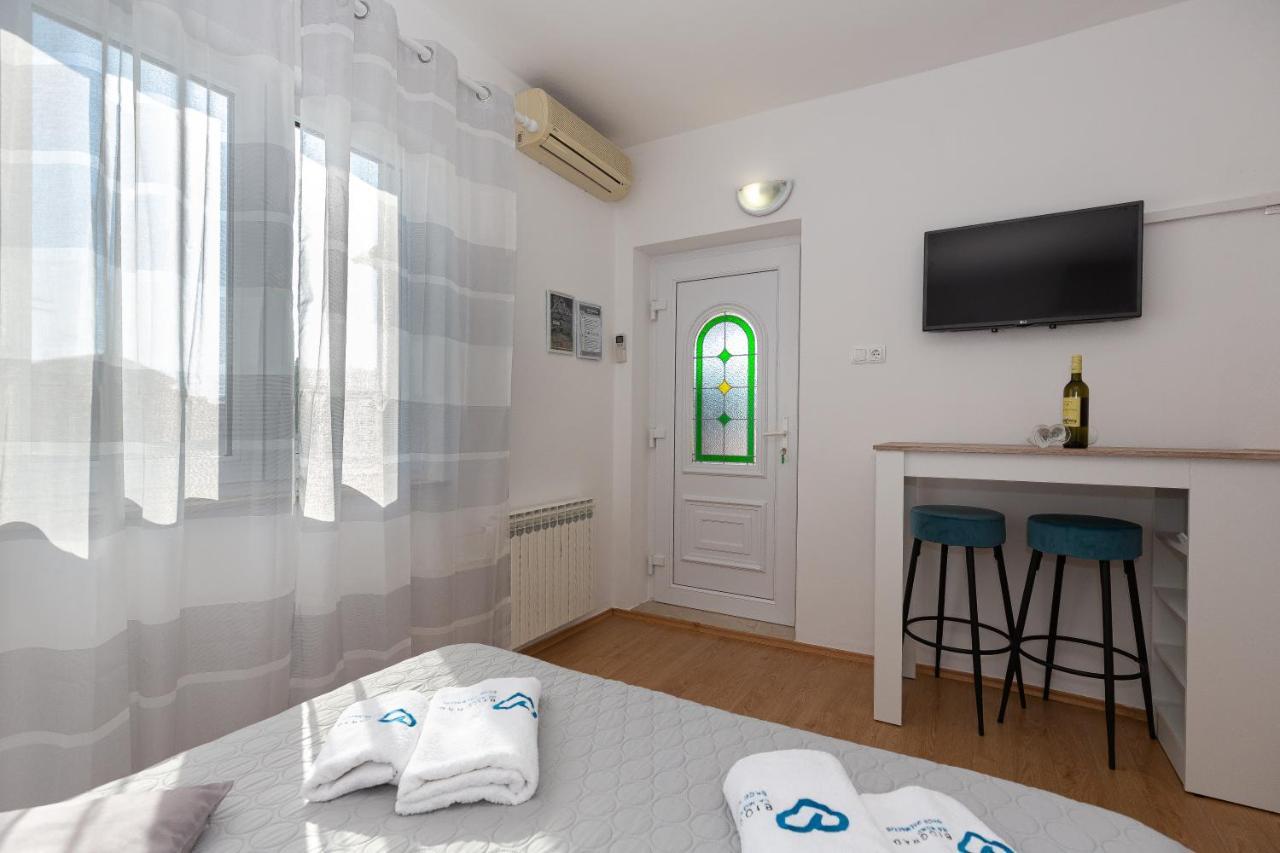 Apartments Tolic Biograd Na Moru Exteriér fotografie