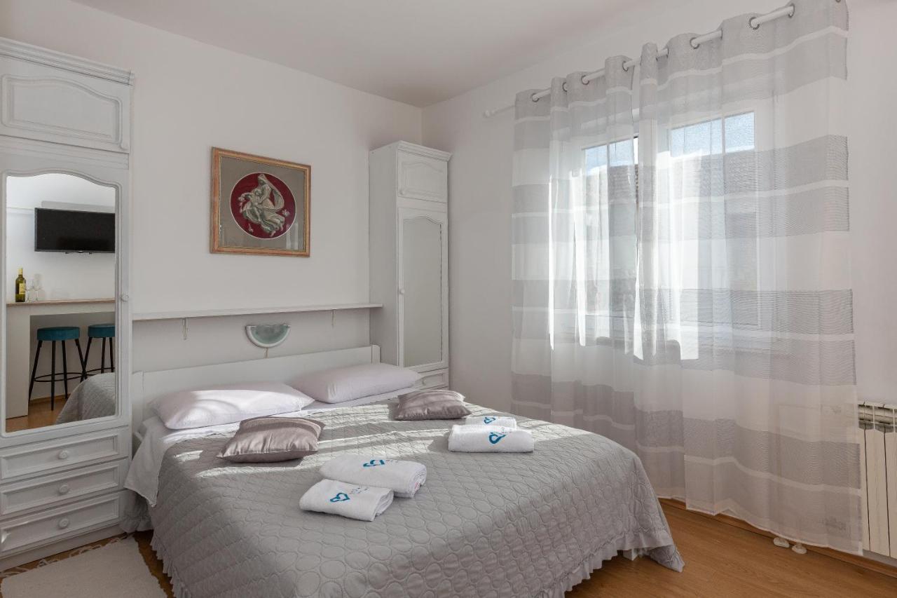 Apartments Tolic Biograd Na Moru Exteriér fotografie