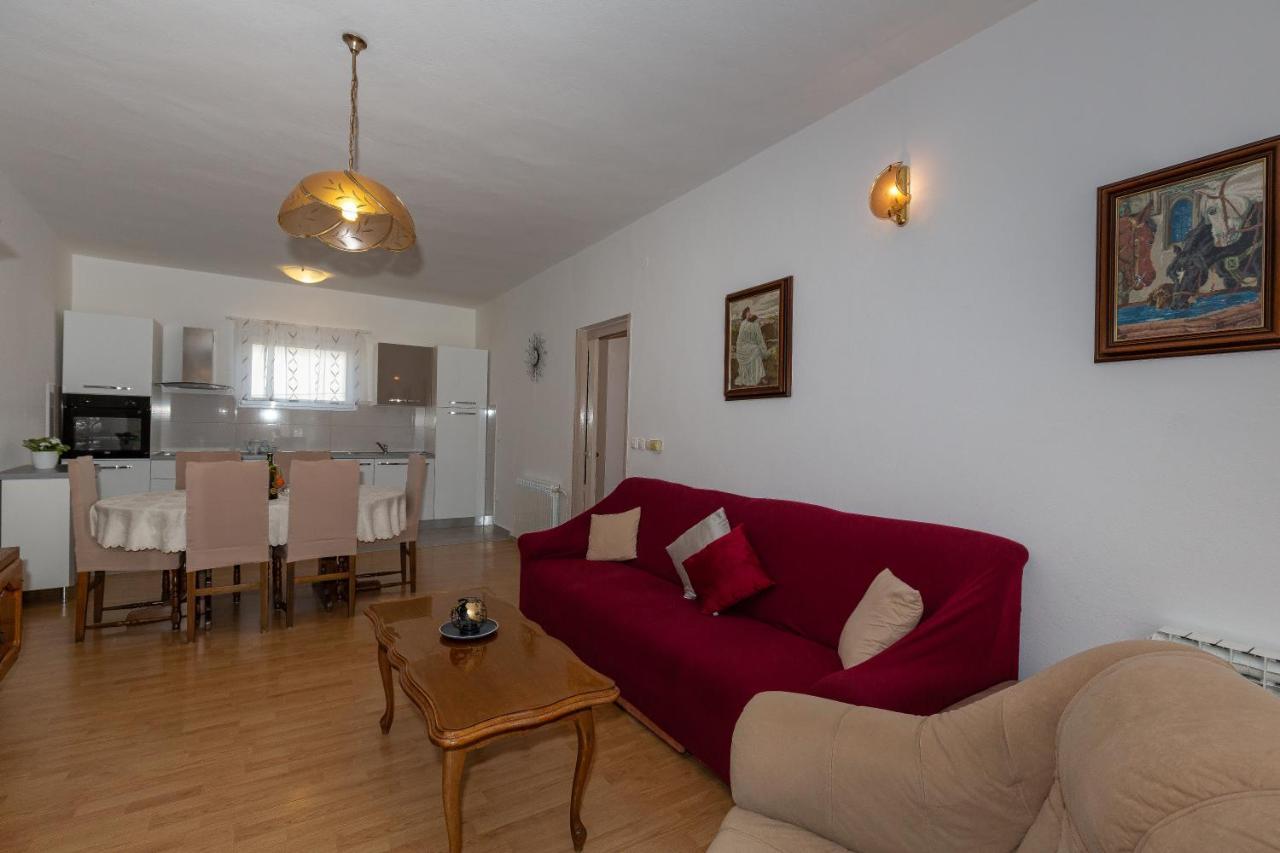Apartments Tolic Biograd Na Moru Exteriér fotografie