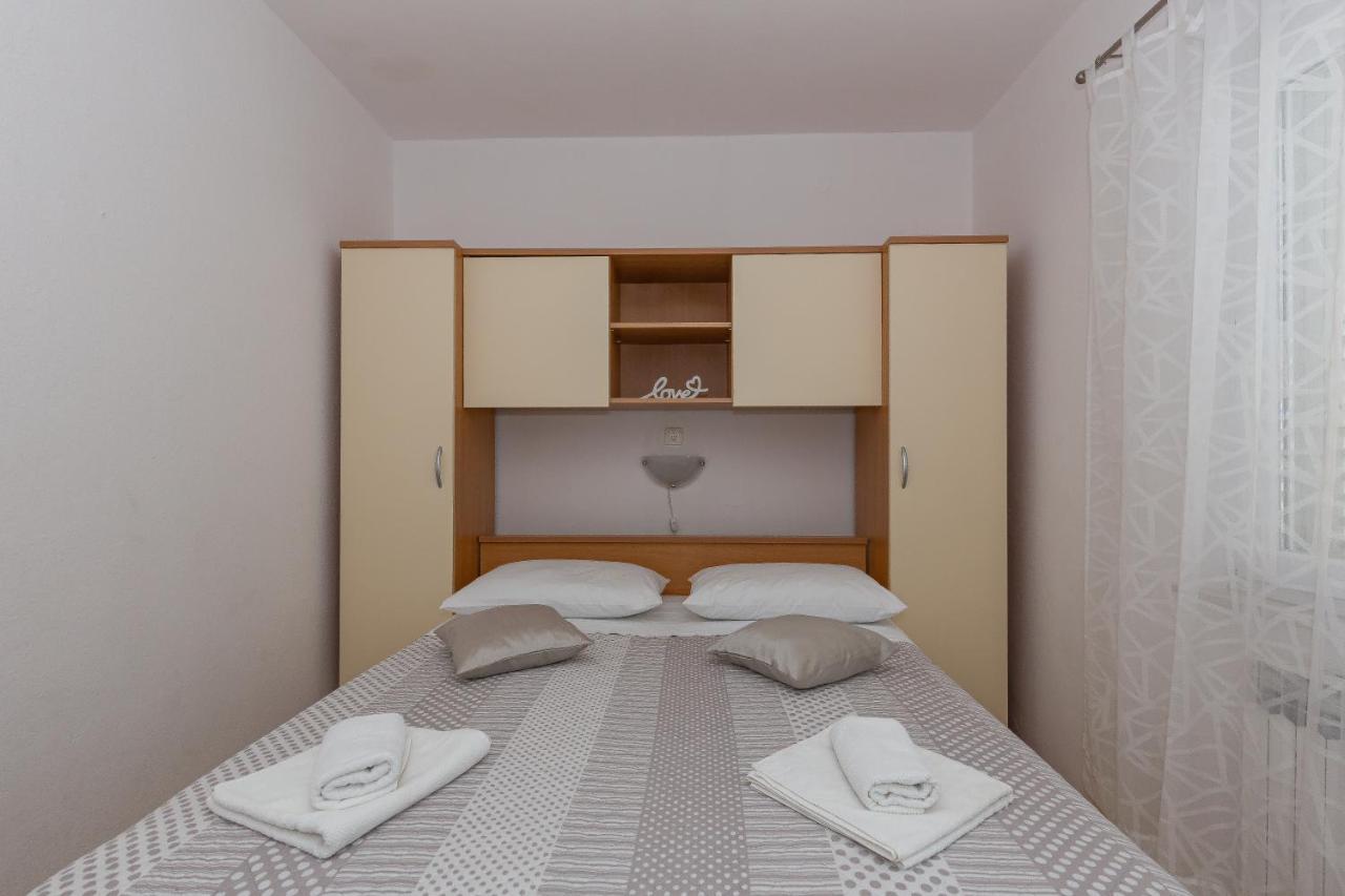 Apartments Tolic Biograd Na Moru Exteriér fotografie